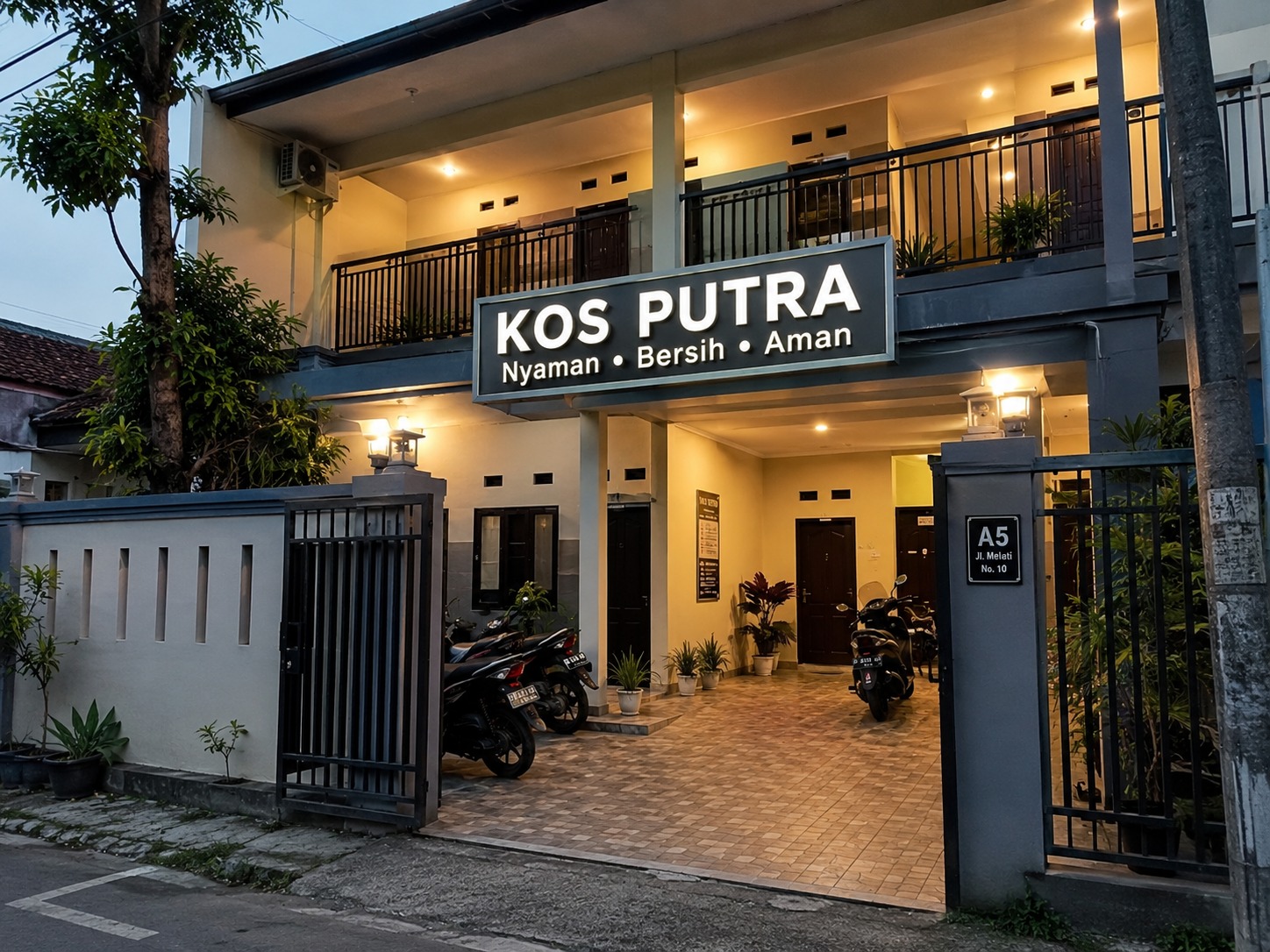 Kost Putra Glory